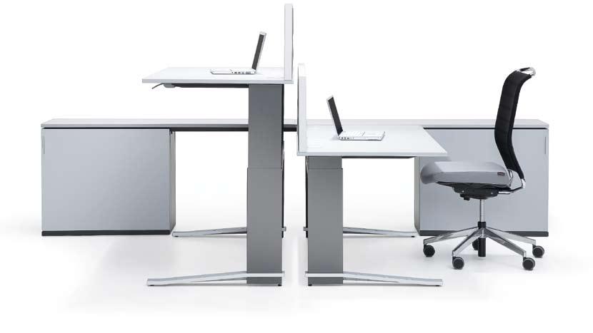 Work stations: 180 x 80 cm Top: crystal white Columns: graphite structure Foot