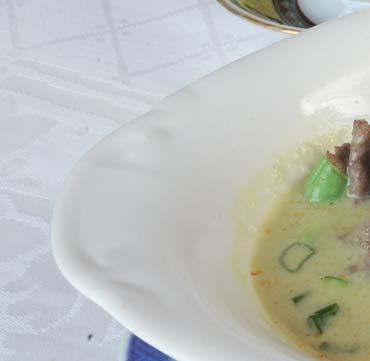 Die Currypaste ist eine typische Zutat der thailändischen