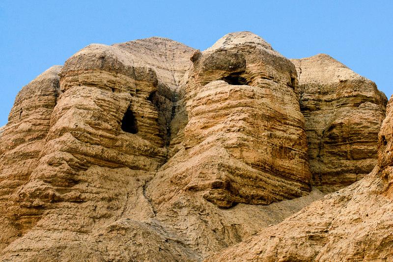Qumran 6. TAG / M I., 17. OKT 2018 IN DER W ÜSTE Jericho, am Westufer des Jordans ist heute unser erstes Ziel. Mit der Seilbahn fahren wir hinauf zum Berg der Versuchung.
