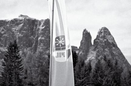 am Schlern / Fiè allo Sciliar (BZ) Dolomites / South Tyrol / Italy E-Mail: rodeln.