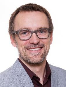 Matthias Stürmer > Seit 2013 Leiter der Forschungsstelle Digitale Nachhaltigkeit an der Universität Bern, Dozentur für Digitale Nachhaltigkeit am Institut für Wirtschaftsinformatik > 2010 bis 2013