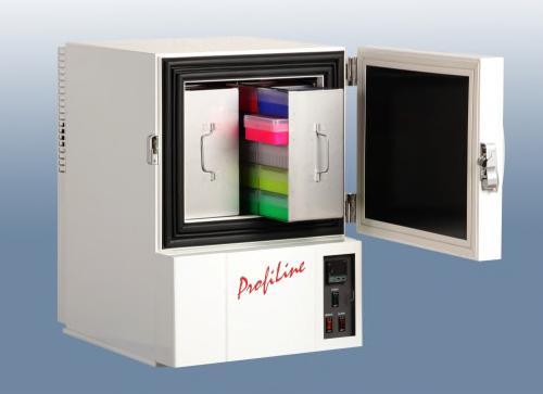 Labortiefkühlschrank ProfiLine Pegasus PLPE 0486-60 C bis -80 C Labortiefkühlschrank ProfiLine Pegasus PLPE Zuverlässige und unkomplizierte Einkompressortechnologie von Danfoss Elektronikregler mit