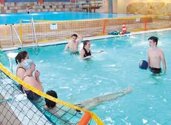 Schwimmen Aquajogging und Aquaball erfolgreich gestartet Nach den Osterferien wagte sich das Team der Schwimmabteilung in neue Gewässer. Am 26.04.