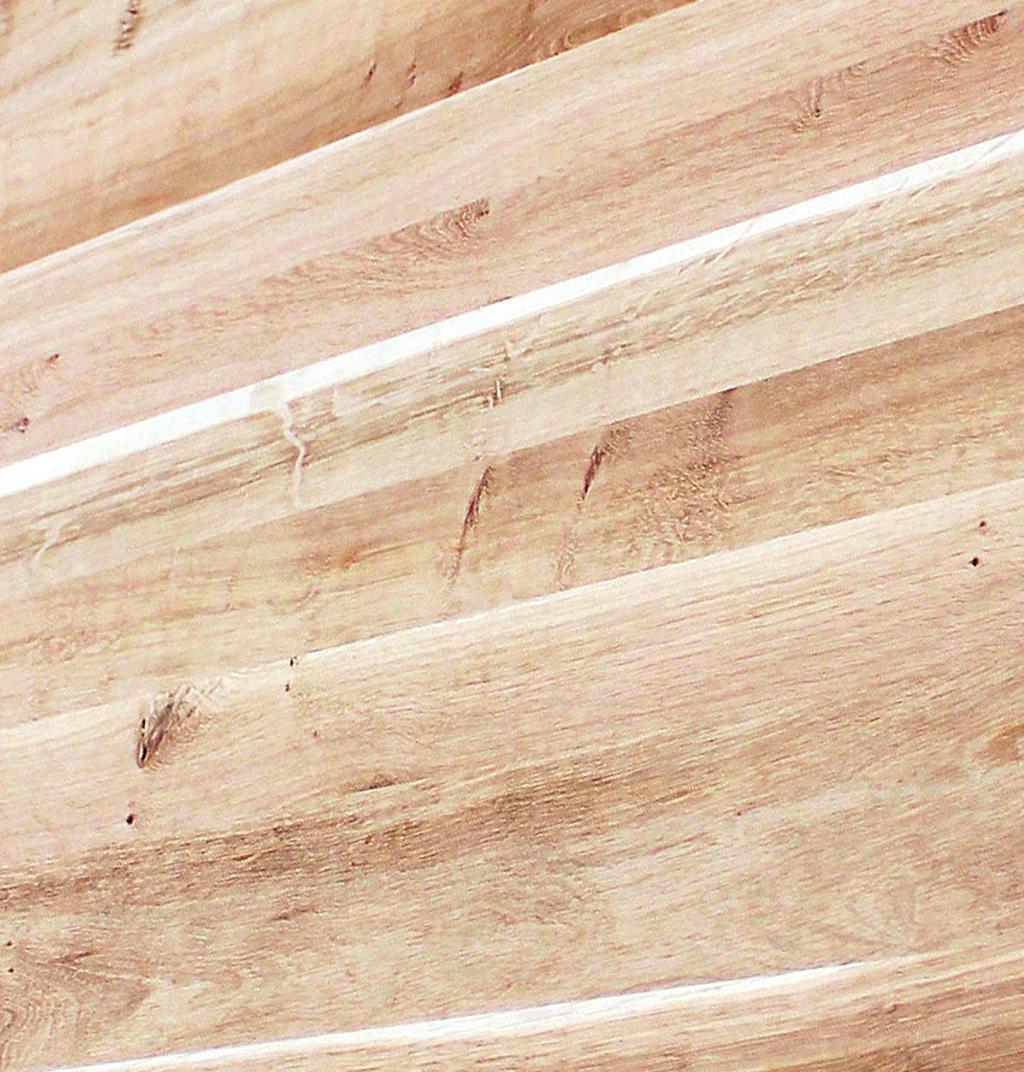 EICHE Das wohl edelste Holz in unserem Sortiment ist das der antiken Eiche.