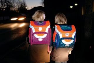 Auf Nummer sicher - Schultaschen mit Reflektor + Tagesleuchtfarbe!