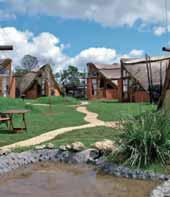 (ZF) Ezulwini Sun, Swaziland Royal Swazi Sun, Swaziland Das Schwesterhotel des Royal Swazi Sun bietet dem Gast ebenfalls zahlreiche Annehmlichkeiten.