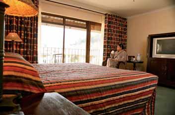 HOTELS KWAZULU NATAL Drakensberg Gardens Golf & Spa, Drakensberg Montusi Mountain Lodge, Drakensberg Im Herzen der südlichen Drakensberge eingebettet, auf einem Gelände, welches als Welt-kulturerbe