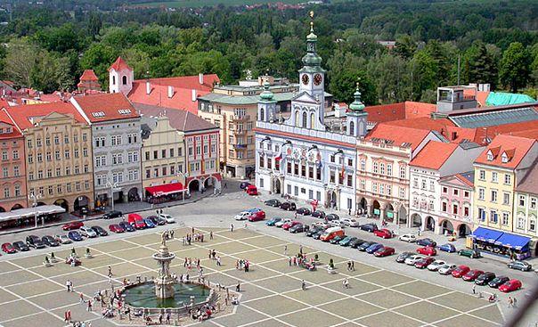Budejovice (Budweis)-Prague TOUR DESCRIPTION Pearls of Bohemia: From Ceské Budejovice (Budweis) to Prague.