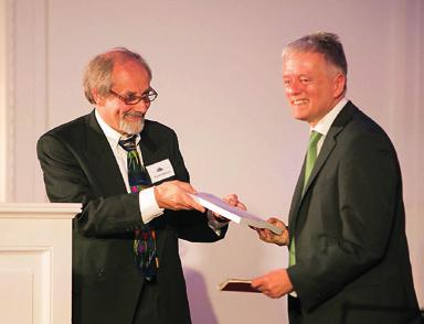 Festakt am 8. Mai 2013 im Weißen Saal im Neuen Schloss in Stuttgart Seit 7. Januar diesen Jahres ist Fritz Kuhn der erste grüne Oberbürgermeister in Stuttgart.