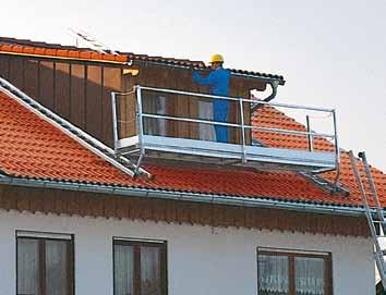 Das Dachgerüst hilft bei allen kleineren und größeren Arbeiten auf dem Dach (Fensterinstallation, -reparaturen, Gauben).
