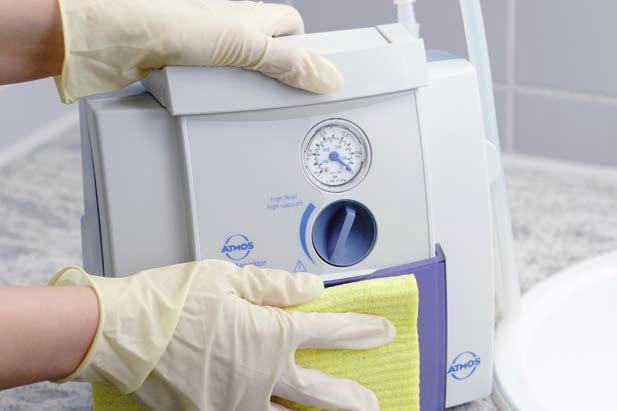 Reinigung und Pflege Bakterienfilter Dieser Filter verhindert das Eindringen von Bakterien und Flüssigkeiten in das Geräteinnnere.