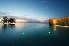 MANAVA SUITE RESORT TAHITI - PAPEETE Schönes Suiten Resort Ab 105 pro Person Nacht Exklusives Suite Resort mit