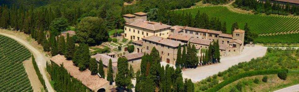 Castello Di Albola Radda in Chianti www.albola.it 8975E 0,75 ltr. 2015 / Castello Di Albola OSO Sangiovese, Merlot, Syrah IGT 5,99 2016 Rosso di Toscana 6958E 0,75 ltr.