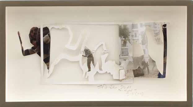Susanne Pomrehn Revolved 1 2011, 16 x 30 x 0 cm, Fotoabzüge (10 x 15 cm), Klebeband, Museumskarton; Bildquelle: Internet-Presse Foto: Jürgen Baumann Jedes Werk