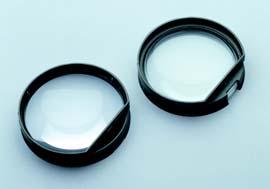 Die Glaslupe mit 4 Dioptrien ist mit und ohne Zusatzlinse erhältlich.