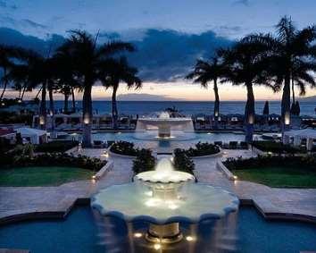 Four Season Resort Wailea Beach ***** Maui Wailea Preis pro Person Nacht auf Anfrage Traumhaftes Luxushotel in bester Lage mit herrlicher