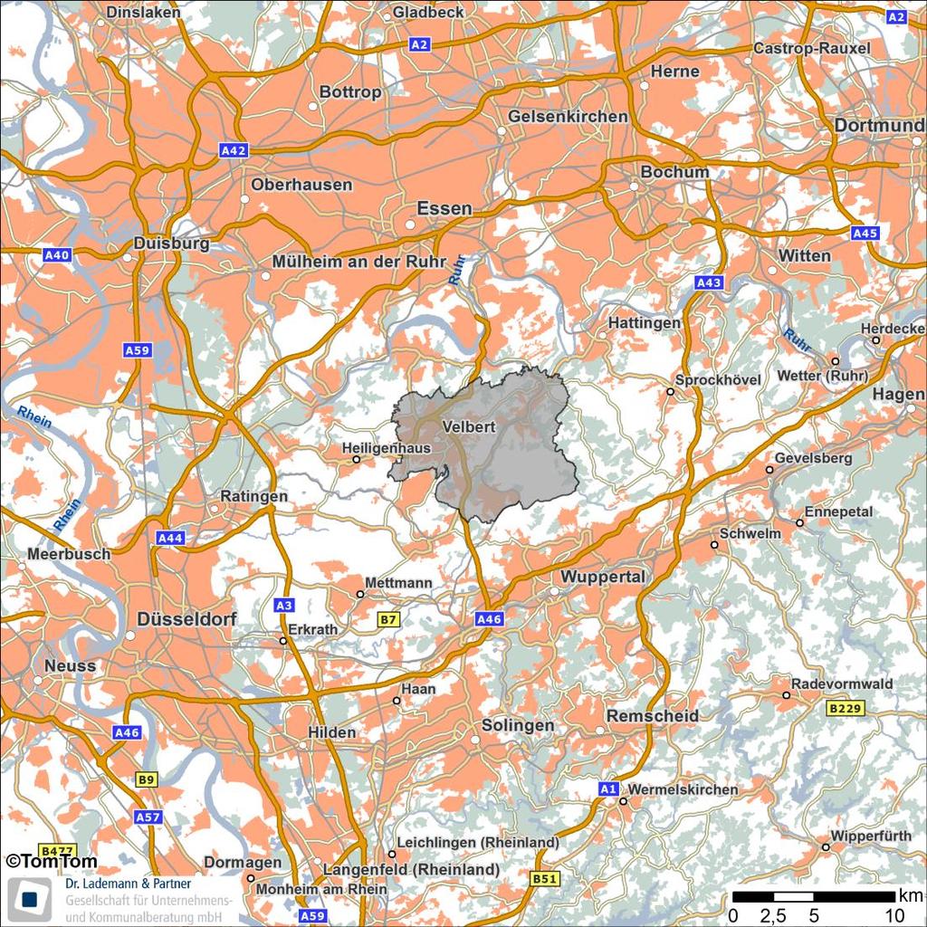 3 Rahmendaten des Makrostandorts 3.1 Lage im Raum Die Stadt Velbert liegt in Nordrhein-Westfalen und gehört zum Kreis Mettmann. Sie verfügt aktuell über rd. 81.400 Einwohner.