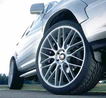 Geländewagen auszulegen. Wheels and tires are important parts of a car, which are not only responsible for traction and safety, but also add essential influence to the appearance of a car.