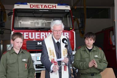 Weiters wurden im Jahr 2011 von der Feuerwehr Dietach 21 mal Wespenund