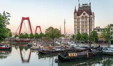 Die lange Liegezeit in Amsterdam sowie das mittelalterliche Brügge, welches Sie von Gent aus besuchen können, sind weitere Höhepunkte.