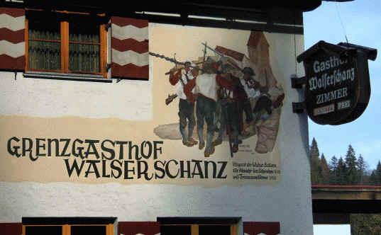 Grenzgasthof Walserschanz hier wird man zurückversetzt in das letzte Jahrhundert Nach der Durchquerung der Klamm kamen wir auf österreichischem Gebiet heraus.