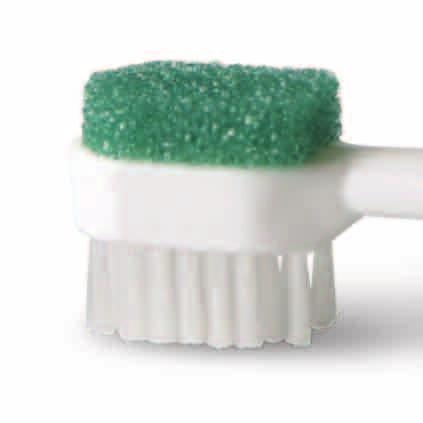 Standard Absaugschläuche, Kontrolle per Finger-Tip) Die sehr weiche Zahnbürste und das Zungenschwämmchen, welches mit Zahnpasta behandelt