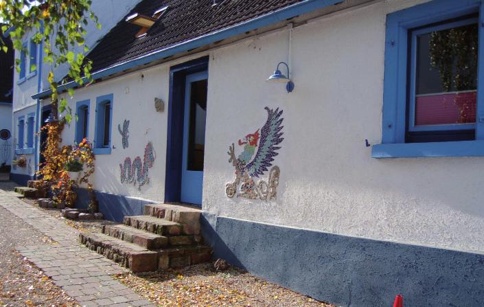 Informationen rund um das Seminarhaus Freisbach Liebe Gäste, wir wünschen Ihnen einen angenehmen Aufenthalt in unserem Haus.