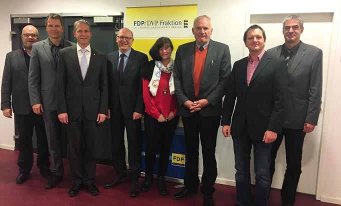 Tobias Wald (CDU) mit Peter Hofelich (SPD) mit Gerhard Aden (FDP) Die DSTG ist parteipolitisch unabhängig.