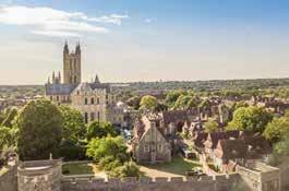 ENGLANDS BERÜHMTE KATHEDRALEN Cambridge Zu den großen Kapiteln der englischen Geschichte gehört der mittelalterliche Kathedralen-Bau.