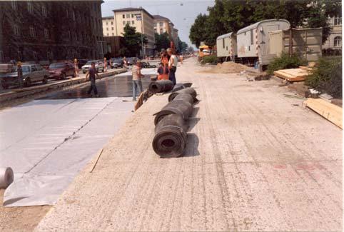9 Verfestigte untere Tragschicht; Masse 10 Ausgleichsschicht (z.b. elastischer Schienenunterguss) Feder TU Berlin, 30.06.2004 Rüdiger G.