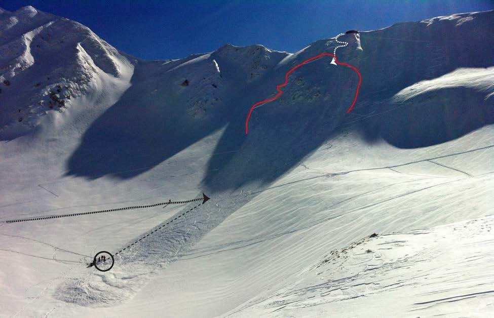 Schibespitz (Rüschegg/BE), 6. April 2015 Skifahrer löste Lawine aus, welche aufsteigenden Tourengeher verschüttete.