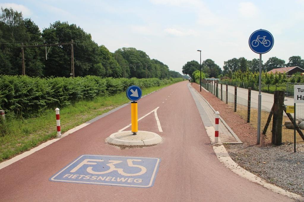Gute Beispiele international Radschnellweg F35 in NL / Region Twente Der F35 ist Kernstück eines hochwertigen Alltagsradnetzes in der Region Twente Länge 60 km bei 4 bis 4,5 m Breite in rotem