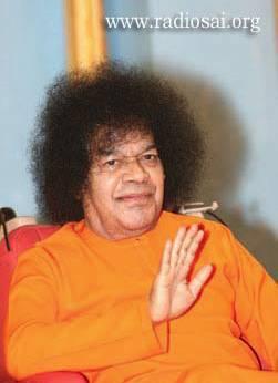 3 (Bhagavad Gita, Sathya Sai Baba, S.78 bis S. 79) (SSBS, Band 4, S. 74) Wenn wir uns gerade über etwas ärgern und so richtig wütend sind, ist es fast unmöglich, den Schalter auf Aus umzulegen.