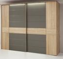 For example, you have a choice between a hinge-door wardrobe system according to the endless assembly principle,