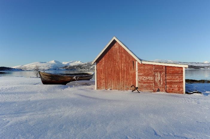 D E T A I L P R O G R A M M Fotoreise auf die Lofoten / Nordnorwegen mit Mag. Franz Josef Natschläger 17. bis 24. Februar 2018 Begeben Sie sich mit uns auf eine fantastische Fotoreise in den Norden.