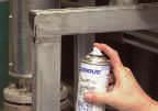 Neben den vorgenannten Anwendungen wird WEICON Zink-Spray spezial hell bevorzugt zum Ausbessern beschädigter Verzinkungen im angeglichenen Farbton eingesetzt.