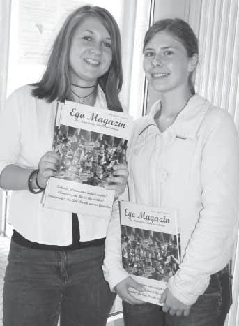 Teleprompter und Nachhallzeiten Ausgabe 01 / 2007 5 Zeitungsdruck heute Wir, die Schüler des Wahlpflichtkurses Journalistik im Jahrgang 9, besuchten mit unserer Lehrerin Frau Röske im Januar 2007 das