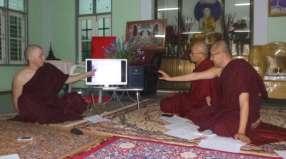 Nandamālābhivaṃsa in seinem "Institute of Dhamma Education" (IDE) in Pyin Oo Lwin, Myanmar statt.