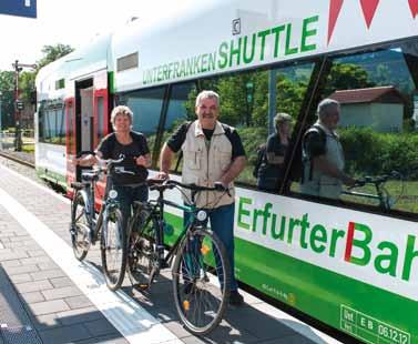 Mobilitätseingeschränkte Fahrgäste Fahrradmitnahme 5,50 Tagesticket in Bayern pro Fahrrad Unsere Fahrzeuge verfügen über einen hohen Niederfluranteil, breite Doppelschwenktüren und Faltrampen zum