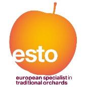 ESTO Europäischer Spezialist für Streuobstwiesen PFLEGE & MANAGEMENT Einheit 4 Vermehrung von Obstbäumen für Streuobstwiesen L 4 WISSEN Er/sie ist fähig 1.