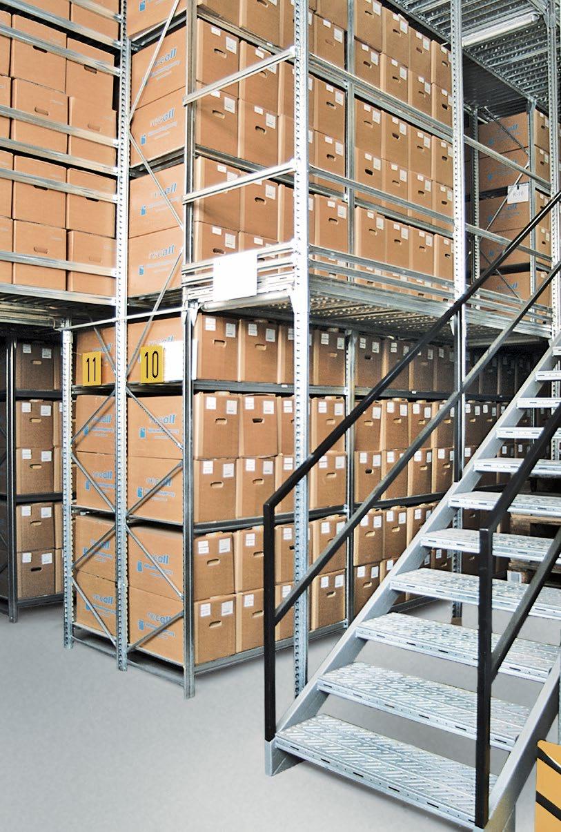 Bei Geschossanlagen wird der Lagerplatz von meist Fachbodenregal systemen durch Ausbau in die Höhe erweitert. Hierbei können problemlos Regalhöhen bis 11.000 mm erreicht werden.