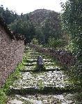 2-stündigen Aufstieges zum Tempel des Falkens erreichen wir unterwegs den magischen Ort