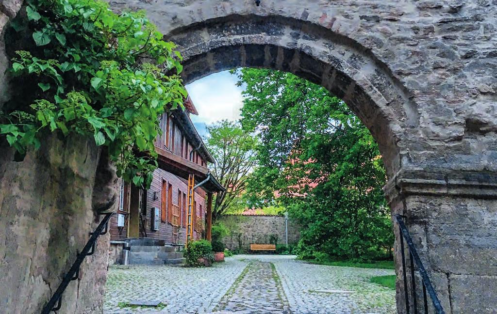 10 Alle Informationen rund um den Harzer Klosterwanderweg finden Sie unter: www.harzer-klosterwanderweg.