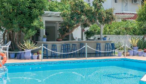 SEJUR PLAJĂ Hotel NARCIS ROMÂNIA SATURN 6 preț/ persoană*, de la 129 TRANSPORT INDIVIDUAL Exemplu cameră PLATĂ CU TICHETE DE VACANȚĂ Cazare 6 nopți în cameră dublă, în hotel de 3 stele Acces piscină