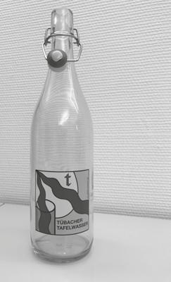 Bügelflaschen «Tübacher Tafelwasser» - gratis abzugeben!