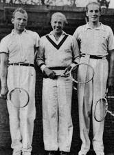Who was who Tennislegenden in Austria Gegründet wurde der Österreichische Tennis Verband 1902 aber die Geschichte des Tennis in Österreich ist weit älter. Schon im 16.