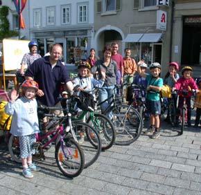 Tradition der Förderung des Fahrradverkehrs: Radverkehrsanteil aktuell be