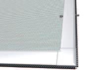 Ein Rollo Fenster kann bis auf 60 cm Kassettenlänge gekürzt werden, eine Rollo Tür bis auf 80 cm.