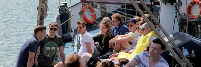 16 LEHRE Segelseminar auf dem Ijsselmeer Spaß und Erholung nach intensiver fachlicher Arbeit Das Segelseminar 2016: Mit einem Segeltörn auf dem Ijsselmeer