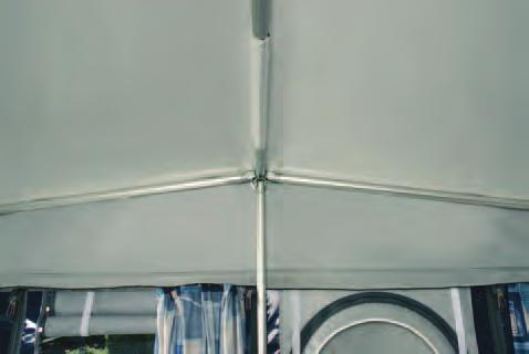 Robuste Sturmlaschen verleihen dem Zelt auch bei starkem Wd die notwendige Stabilität und Standfestigkeit. Art.-Nr. 796 6.